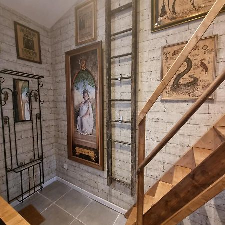 La Cabane Des Sorciers Liévin Eksteriør bilde